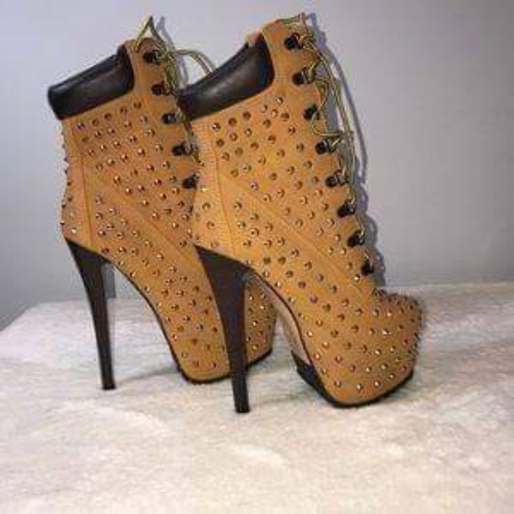 Womens high heeled work boots size 7